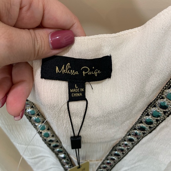 Sleeveless Tunic - Picture 2 of 6